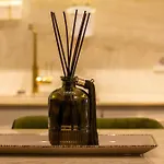 Apartament The Royal Palace Luxury By Sattal Bucureşti
