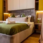 Apartament The Royal Palace Luxury By Sattal Bucureşti