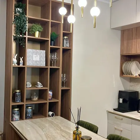 The Royal Palace Luxury By Sattal Apartamento Bucareste