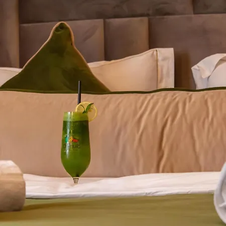 The Royal Palace Luxury By Sattal Βουκουρέστι