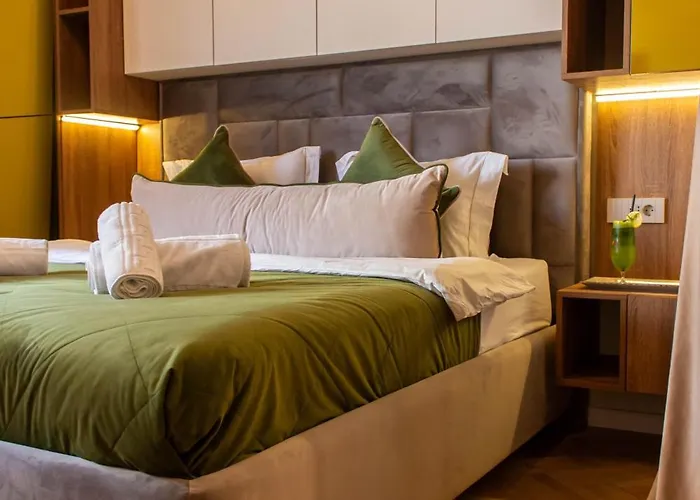 Apartament The Royal Palace Luxury By Sattal Bucureşti