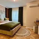 Apartment The Royal Palace Luxury By Sattal *